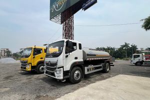 XE PHUN NƯỚC RỬA ĐƯỜNG 9 KHỐI 4700